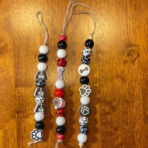 Charming Pet Bead Ornament Set - Black, White, Red